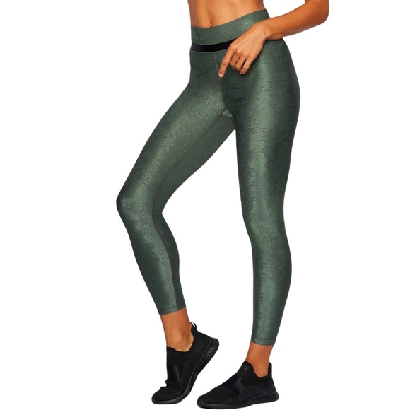 Heroine Sport Pants - Heroine Sport Rhythm Stretch Jacquard Leggings in Sage Green Size M